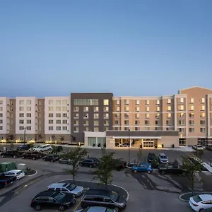*** Hotel Fairfield & By Marriott Canada