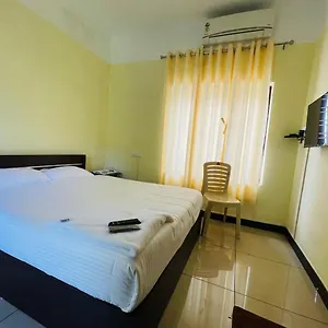 Hotel cápsula Akr Residency, Kazhakuttam