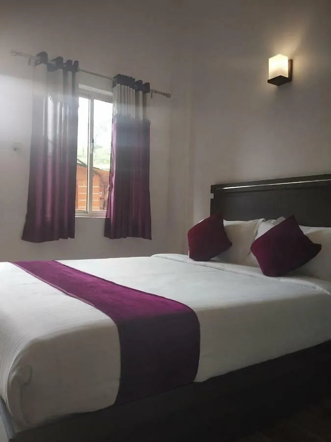 Couette-café Landy Queen Munnar Inde